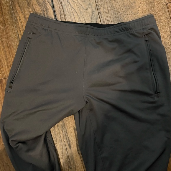 Reebok speedwick knit trackster - new no tags size medium - Picture 5 of 6